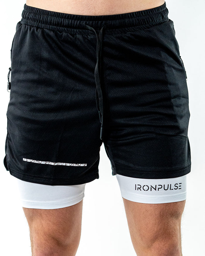 Descendant Shorts Black & White